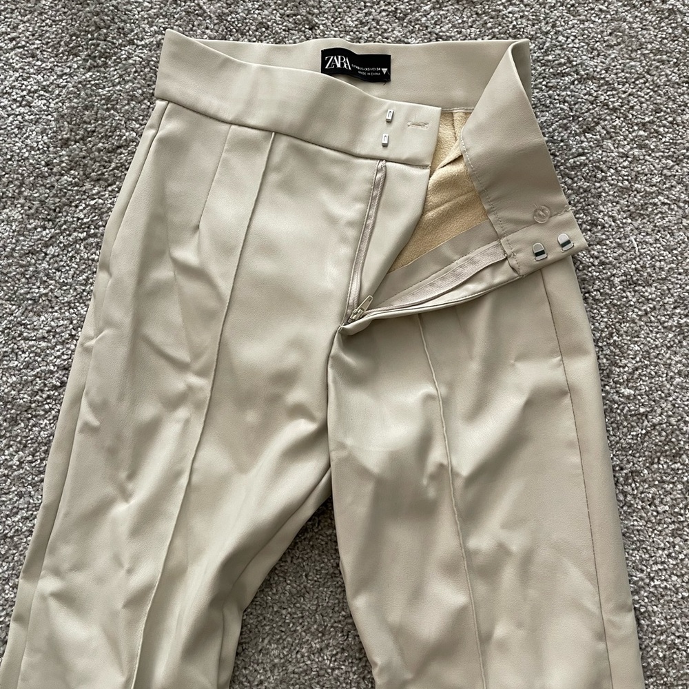 Zara short leather pants